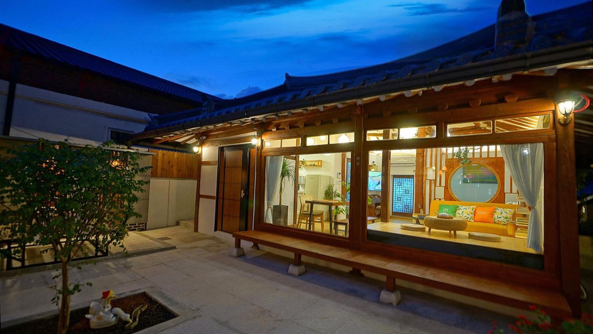 And Spring Jeonju Exterior foto